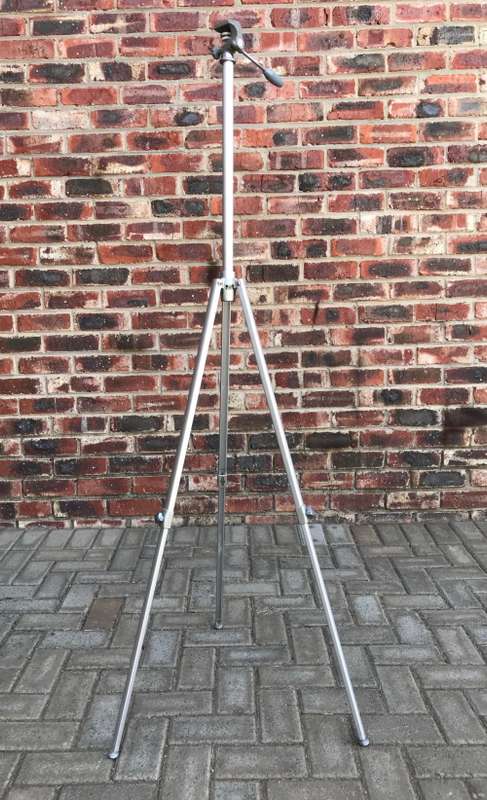 LINHOF TRIPOD ALUMINIUM WITH HEAD made in West Germany , collectors item