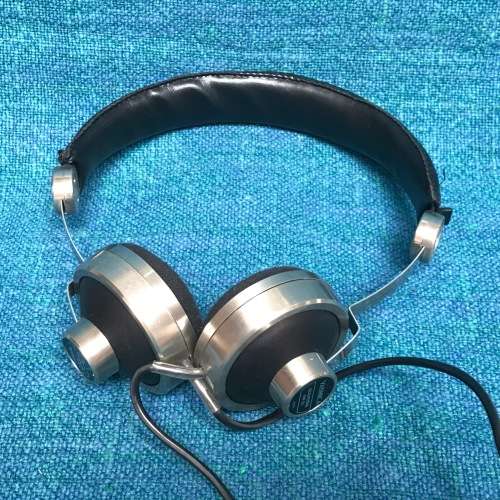 YASHICA HEADPHONE IMP 8 OHM,  VINTAGE COLLECTORS ITEM