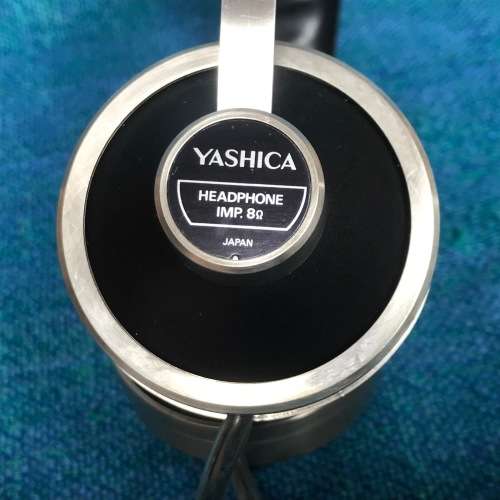 YASHICA HEADPHONE IMP 8 OHM,  VINTAGE COLLECTORS ITEM