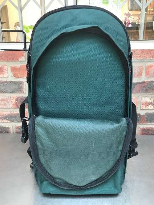 TAMRAC BACKPACK GREEN #787 , professional super photo backpack , in good condition