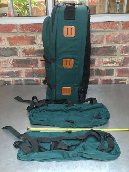 TAMRAC BACKPACK GREEN #787 , professional super photo backpack , in good condition