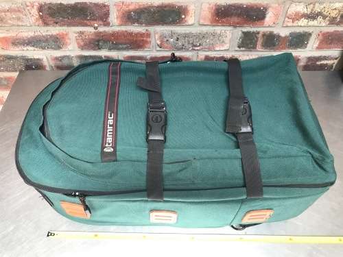 TAMRAC BACKPACK GREEN #787 , professional super photo backpack , in good condition