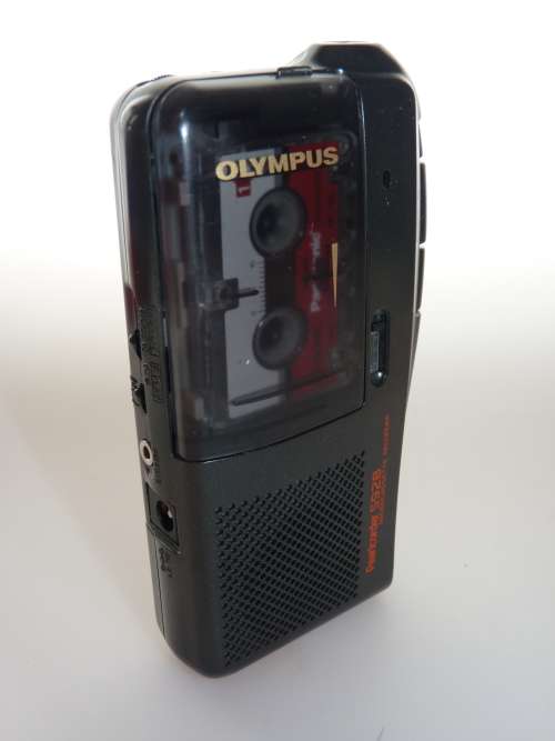 Olympus Pearlcorder S928 microcassette recorder dictaphone in original box , working