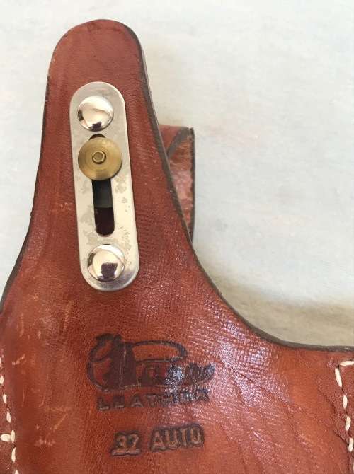 El Paso Leather Holster for .32 Auto Pistol