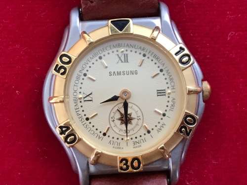 Samsung FU501/J Woman Watch, Made in Korea, in original box, collecotors item, vintage