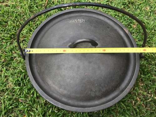 Falkirk Cast Iron Pot Size 6  diameter approx. 30cm