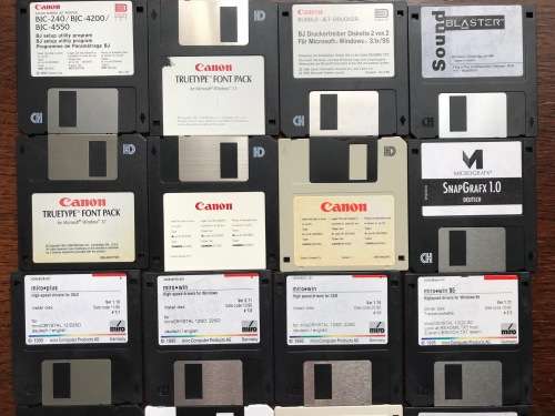 Disk - Disc 3.5` LOT  3    (20xdisks) 2HD, second hand, vintage