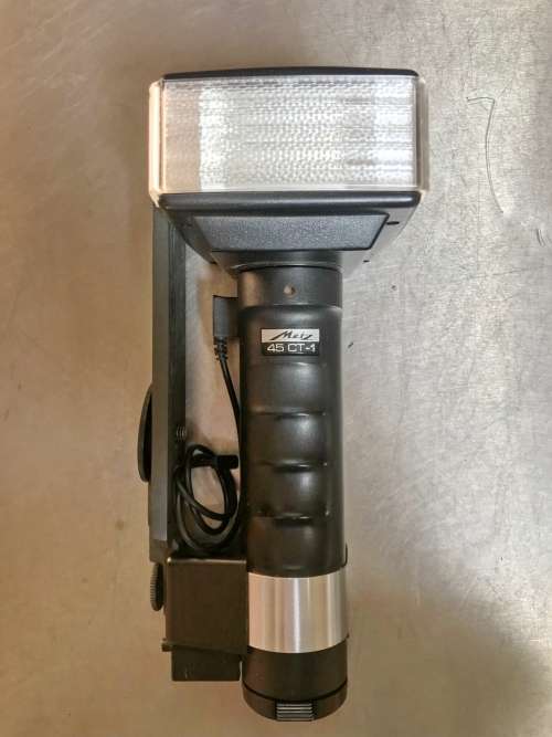METZ 45CT1 Flash ,working, in very good condition , with original rail and synchron cable
