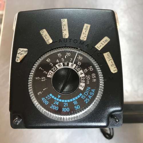 METZ 45CT1 Flash ,working, in very good condition , with original rail and synchron cable
