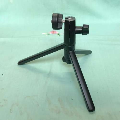 Hakuba Professional Mini Tripod, metal, stong, solid