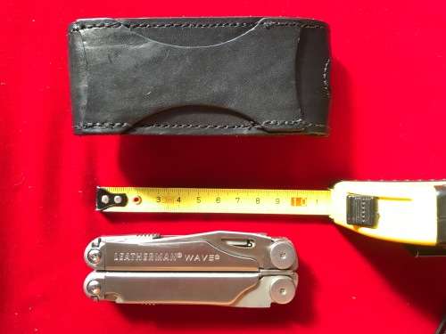 1 x Leatherman  wave , multi tool, with leather pouch