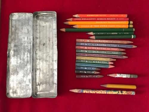 Vintage pencils lot in metal box - Schwan, Othello, Staedtler, Faber,steno,VINTAGE COLLECTORS ITEM