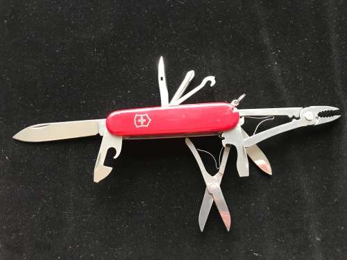 Victorinox Deluxe Tinker Multitool 1.4723 red good condition,Suisse knife,Switzerland