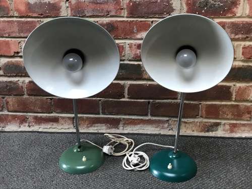 1X Office desk lamp vintage,retro,rare,light green or green, in working condition,ONE LAMP FOR R1299