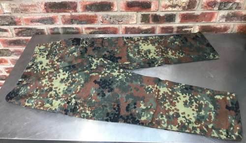 German Military camo pants Gr.2  165-175 R