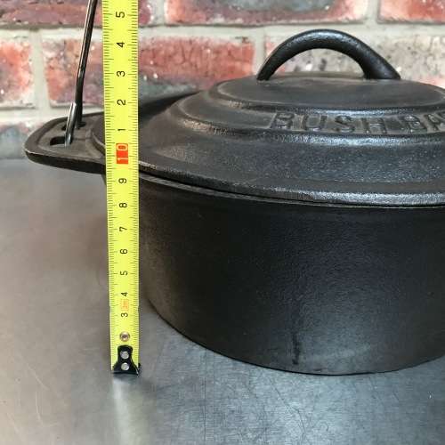 Cast Iron Pot Bush Baby Flat Bottom