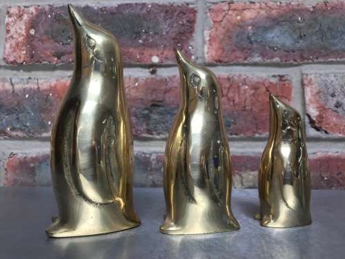 Penguins Lot  1 , Nice set of three sleekly designed brass penguins from the 1980s.