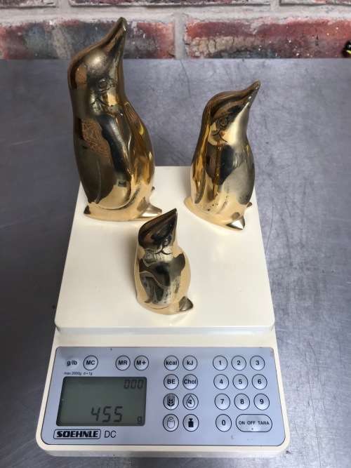Penguins Lot  1 , Nice set of three sleekly designed brass penguins from the 1980s.