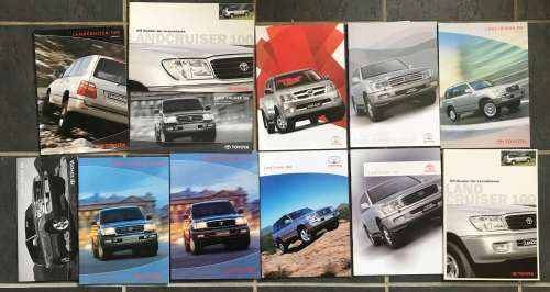 Lot of Toyota brochures / prospects in english landcruiser 100 an others