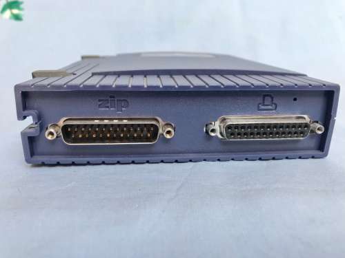IOMEGA ZIP DRIVE  , vintage, in working condition