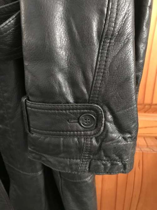 Mens Leather Coat `Wehrmacht` style. Geniume black leather, very smooth, size L , for man upto 190cm