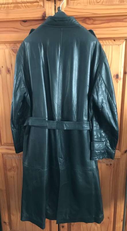 Mens Leather Coat `Wehrmacht` style. Geniume black leather, very smooth, size L , for man upto 190cm