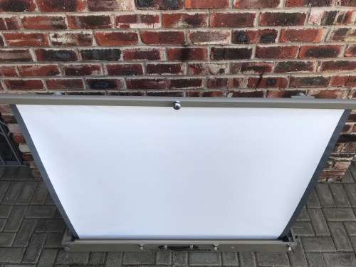 MW Stella Video slide screen 130cm x110cm Made in Germany , video screen, vintage, in a solid box