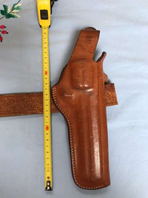 Bianchi #5BH .38 .357   leather holster for revolver , brown,