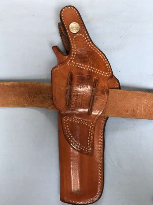 Bianchi #5BH .38 .357   leather holster for revolver , brown,