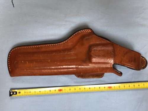 Bianchi #5BH .38 .357   leather holster for revolver , brown,