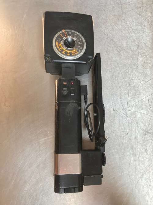 METZ 45CT1 Flash in working condition , with original rail and synchron cable, working