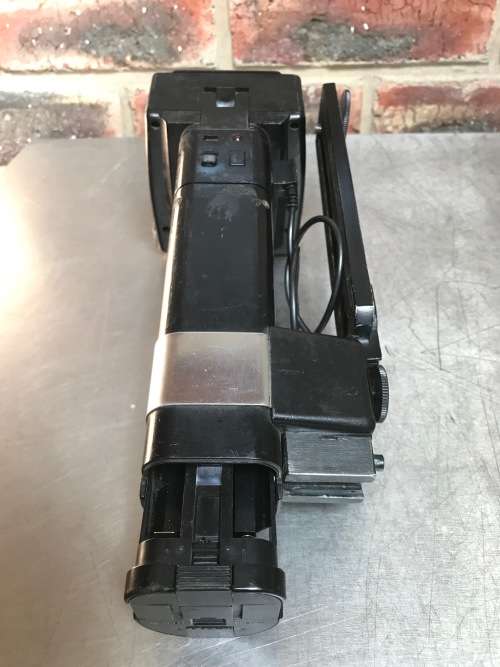 METZ 45CT1 Flash in working condition , with original rail and synchron cable, working