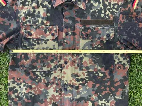 German Military Jacket / Shirt , light, camo Size L , secondhand