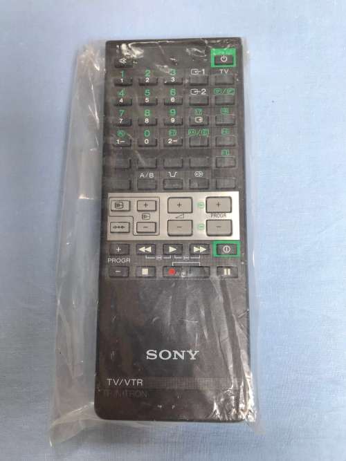 Sony Trinitron RM-673 Remote, vintage, rare,