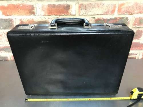 Amiet Leather Case , travel bag, vintage, from the 70s/80s Germany, size approx:32cm x 44cm x 10cm