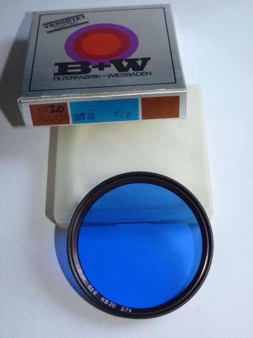 BW 52ES KB20 Blue correction filter,52mm Filter Thread, B+W,2.7x