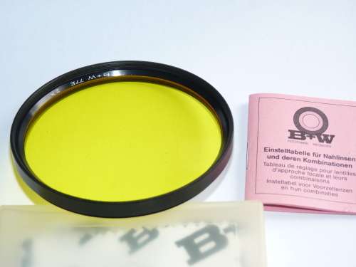 B+W 77E Yellow Filter (022) for  Black+White Photography, 77mm Filter Thread,B+W