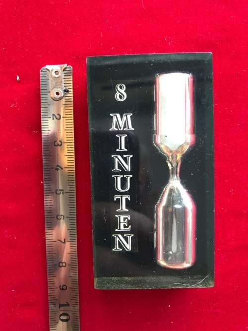 Vintage Sandclock acrylglass from the 70s , egg clock, from Germany , rare