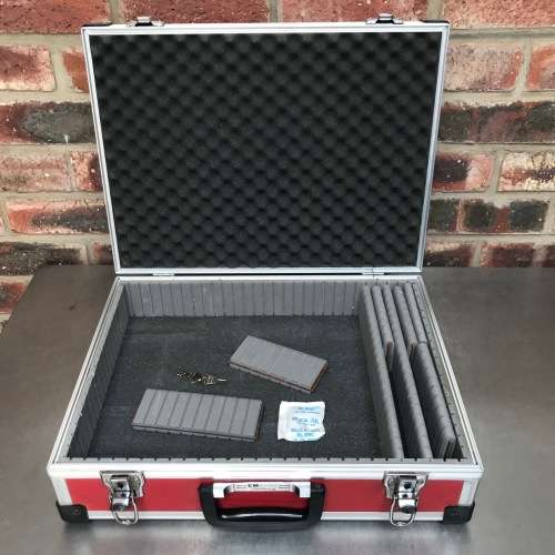 EmBag Hamburg Briefcase red 14cmx35cmx46cm , photo camera or tool case,preowned from Germany