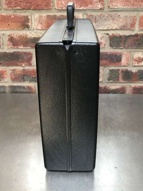 Samsonite Governor Briefcase black 14cmx36cmx46cm ,  like new , weight empty 3.2kg,