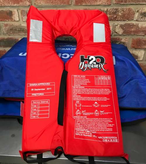 H2O Life Jacket , life vest, watersport, like new, size L / XL