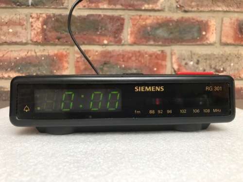 Siemens RG 301 Radio Clock , vintage, from 1991, in working condition, collectors item from Germany