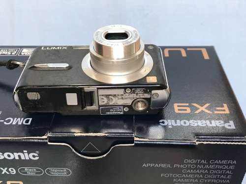 Panasonic Lumix FX9 Digital