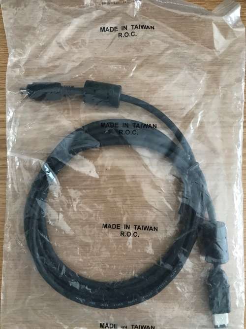 IEEE 1394 FireWire 6 Pin to 4 Pin Cable, 1.80m long, still sealed