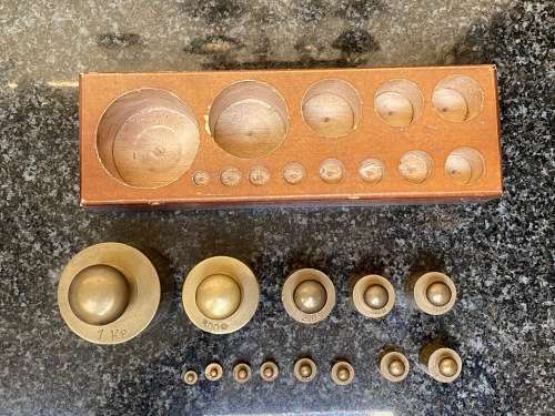 Vintage and Antique Brass Weights (1g - 1KG) for scales in wooden original box from Germany