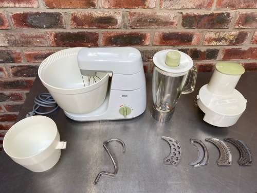 BRAUN GERMANY KM32  baking mixer set