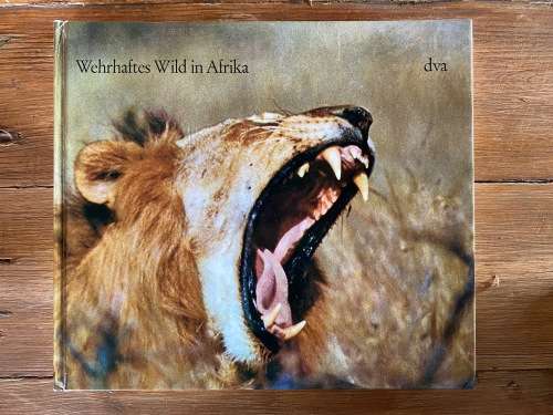 Wehrhaftes Wild in Afrika, dva 1968 vintage, book language german,