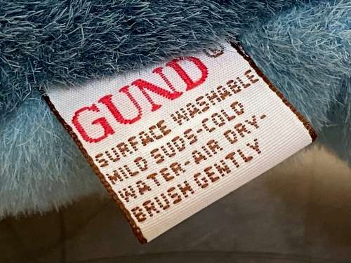Dolphin blue Gotta Getta Gund, 1986, stuffed animal, vintage, collectors item, kids toy