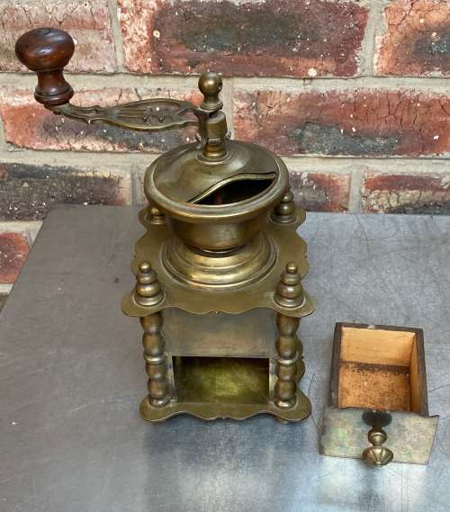 Brass heavy coffee grinder mill vintage, collectors item