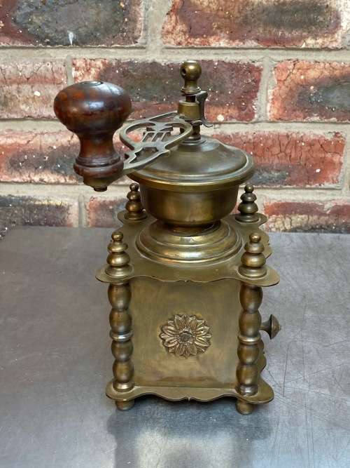 Brass heavy coffee grinder mill vintage, collectors item